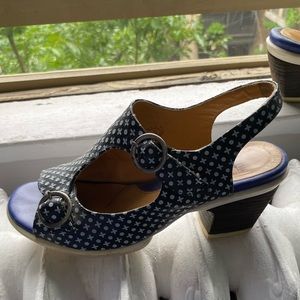 Fluevog Black and White Leather Sandals